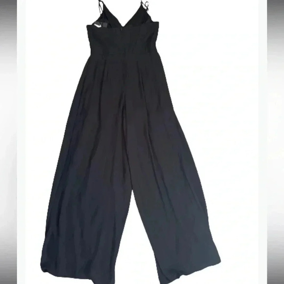 BY&BY BLACK JUMPSUIT SPLIT OPEN LEG SPAGHETTI STRAP SUMMER WIDE LEG NWT SIZE 9 - Picture 5 of 16